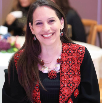 السفيرة / منى أبو عمارة - سفيرة دولة فلسطين لدى كندا