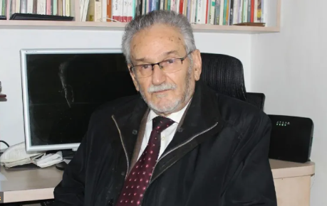 الأديب والروائي المقدسي الكبير محمود شقير