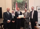 برهم يُطلع وزيرا بريطانيا على واقع التعليم في فلسطين