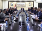 رئيس الوزراء يتابع مع وفد من طولكرم مشاريع حكومية قيد التنفيذ ويبحث احتياجات المحافظة