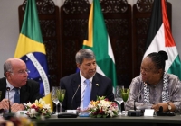 وزيرا خارجية جنوب إفريقيا والبرازيل يزوران مقر سفارة دولة فلسطين لدى البرازيل