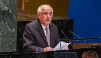 منصور يدعو المجتمع الدولي إلى تعزيز دعمه السياسي والمالي "للأونروا"