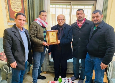 اللواء أبو بكر يدعو للالتفاف حول أسرانا في انتفاضتهم المطلبية