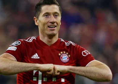 ليفاندوفسكي يعلق على انضمامه لبرشلونة: كان قرارا سهلا للغاية
