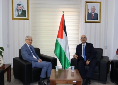 الهدمي خلال استقباله القنصل التركي العام: الأوضاع بالقدس تزداد خطورة مع قرب الانتخابات الإسرائيلية