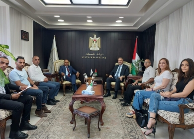 عساف يستقبل مدير وممثل البنك الدولي في فلسطين