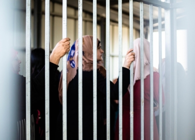 ارتفاع عدد الأسيرات في سجون الاحتلال إلى 37 أسيرة