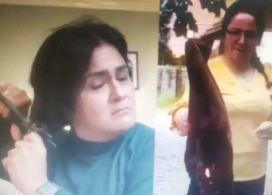 إيرانيات يقمن بقص شعورهن احتجاجا على مقتل مهسا أميني