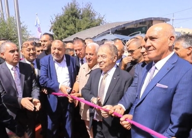 بمشاركة 70 شركة ومصنعا: وزير الاقتصاد يفتتح معرض الغذاء في الخليل