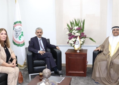 العسومي يؤكد محورية القضية الفلسطينية