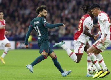 ليفربول الإنكليزي يهزم أياكس الهولندي بثلاثية ويرافق نابولي لدور الستة عشر بأبطال أوروبا