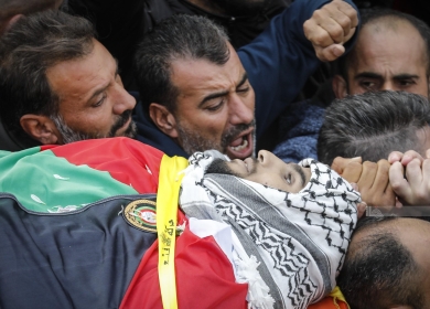 رائد النعسان ترك والده في جبهة واستشهد في أخرى