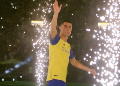 “أنا عالمي”.. النصر يُقدم رونالدو في حفل جماهيري ضخم