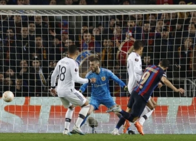 برشلونة يفسد “ريمونتادا” مانشستر يونايتد بتعادل مثير في الدوري الأوروبي
