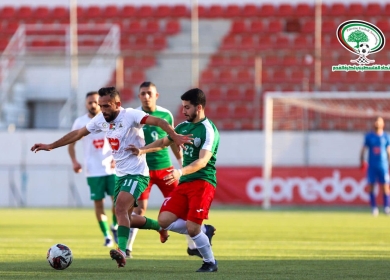 دوري المحترفين: "الأمعري" يفاجئ "الظاهرية" و"أهلي الخليل" يفرض التعادل على "بلاطة"
