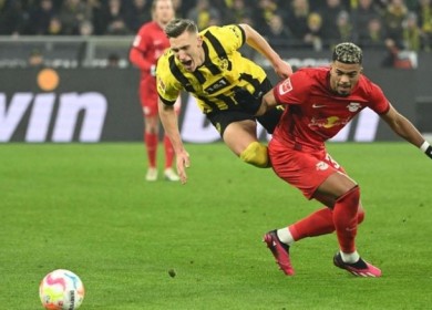 دورتموند الفعال يهزم لايبزيج ويتصدر الدوري الألماني