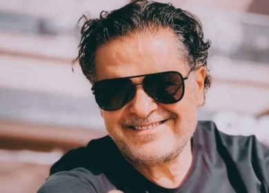 راغب علامة يتناول المنسف في شيكاغو ويتساءل إن كان كركياً أم لا