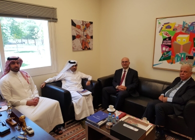 الهدمي يطلع مسؤولين قطريين على مجمل التطورات في القدس