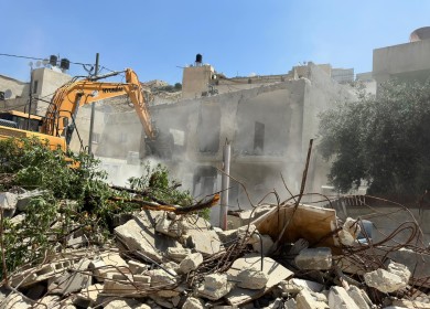 الاحتلال يجبر 5 عائلات مقدسية على هدم منازلها في واد قدوم في القدس المحتلة