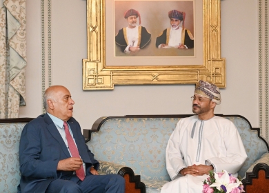 الرجوب يبحث مع وزير الخارجية العُماني آخر المستجدات