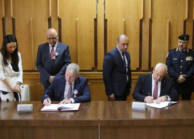 وزير الداخلية ونظيره الروماني يوقّعان مذكرة تفاهم في مجال الحماية المدنية