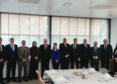 المالكي يطلع السفراء العرب لدى هولندا على مستجدات التعاون والمتابعة مع محكمتي العدل والجنائية