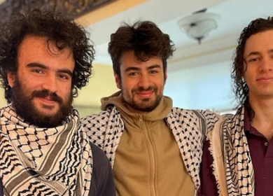 السفيرة أبو عمارة تتمكن من الوصول للشبان الثلاثة الذين تعرضوا لاعتداء عنصري في الولايات المتحدة