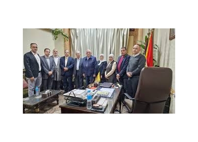 وفد فتح يعقد لقاءً مع أكاديميين وكوادر الحركة في القاهرة