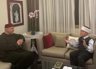 مفتي القدس يشيد بالعمل المتواصل لوكالة بيت مال القدس الشريف