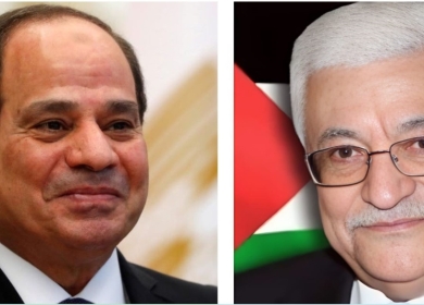 في اتصال هاتفي... الرئيس محمود عباس والرئيس المصري عبد الفتاح السيسي يتباحثان في آخر المستجدات على الساحة الفلسطينية