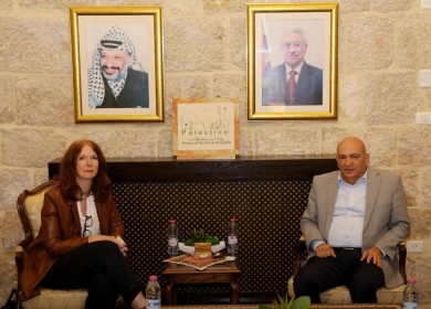 "السياحة والآثار" وUNDP يبحثان سبل دعم القطاع السياحي في فلسطين