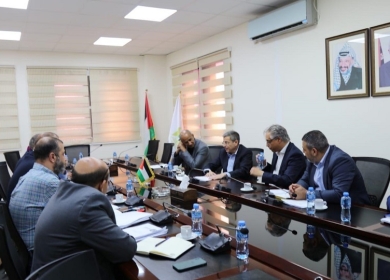 وزارة المالية تبحث سبل التعاون مع إئتلاف "أمان"