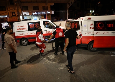 إصابة شاب و3 أطفال بشظايا رصاص الاحتلال في مخيم عسكر الجديد