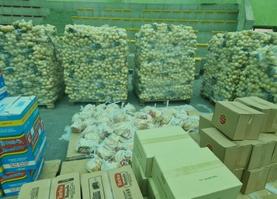طقاطقة يتابع الجهود لإيصال المساعدات الإغاثية الطارئة إلى أهلنا في مخيم طولكرم