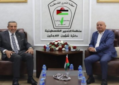 أبو هولي ووزير العدل يبحثان سبل مواجهة مشاريع قوانين الاحتلال ضد "الأونروا"