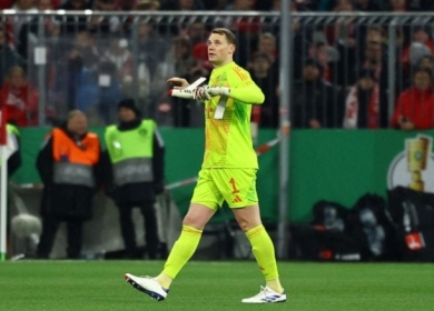 إيقاف نوير مباراتين بكأس ألمانيا بعد طرده أمام ليفركوزن