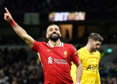 ليفربول يتطلع لتعزيز الصدارة أمام ليستر.. وتشيلسي يحاول تشديد الخناق عليه بالدوري الإنكليزي