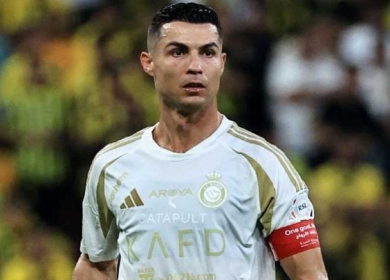 كريستيانو رونالدو يثير الجدل مجددا حول جوائز الكرة الذهبية