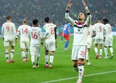 مانشستر يونايتد يهزم ستيوا بوخارست ويبلغ دور الستة عشر بالدوري الأوروبي