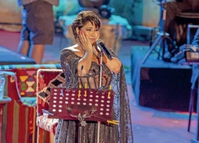 شيرين عبد الوهاب تكسب قضيتها ضد «روتانا»