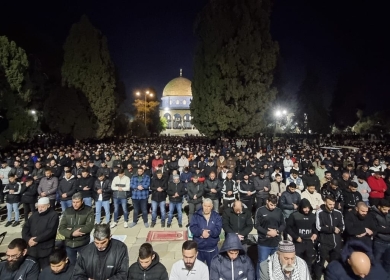 75 ألفا يؤدون صلاتي العشاء والتراويح في المسجد الأقصى المبارك