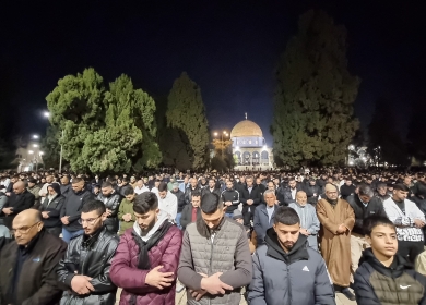 70 ألفا يؤدون صلاتي العشاء والتراويح في المسجد الأقصى
