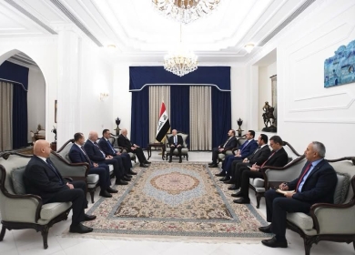 الرئيس العراقي يستقبل وزير الداخلية اللواء زياد هب الريح