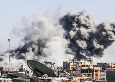 مجزرة جديدة يرتكبها الاحتلال: 15 شهيدا بينهم 11 طفلا في قصف مصلى وعيادة طبية بمخيم جباليا