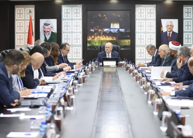 مجلس الوزراء يجدد مطالبته بإنفاذ القانون الدولي لوقف سياسة العقاب الجماعي بحق شعبنا
