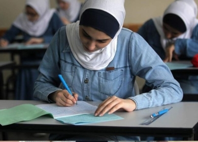 "التربية" تدعو طلبة غزة لاستكمال اختباراتهم عبر "وايز سكول"