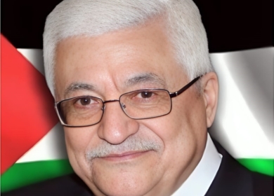 الرئيس يشيد بقيادة ومنتسبي الشرطة الفلسطينية وجهودهم في حفظ الأمن والأمان