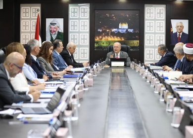 مصطفى: العهد ليس فقط أن نعيد الوحدة بين غزة والضفة بل أيضا أن نعمر غزة ونعيد إليها الحياة