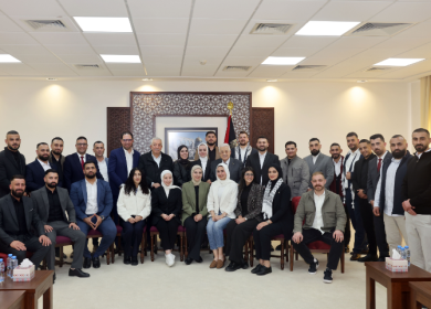 الرئيس يستقبل وفد سكرتاريا الشبيبة الفتحاوية