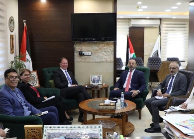 النائب العام يبحث مع المكتب الدولي لمكافحة المخدرات وإنفاذ القانون سبل تعزيز التعاون